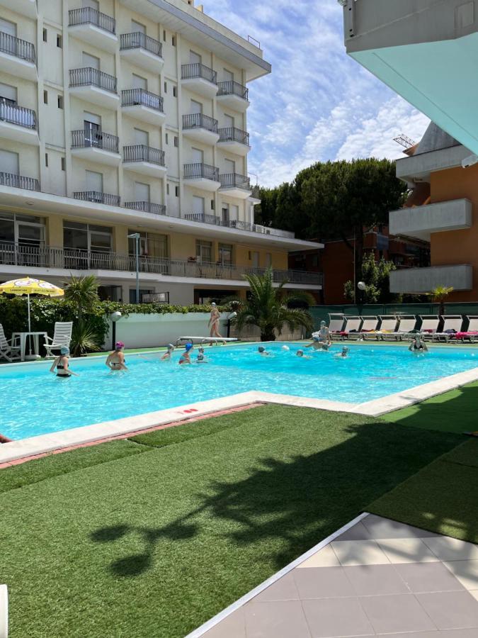 Hotel Nautilus Bellaria – Igea Marina Kültér fotó